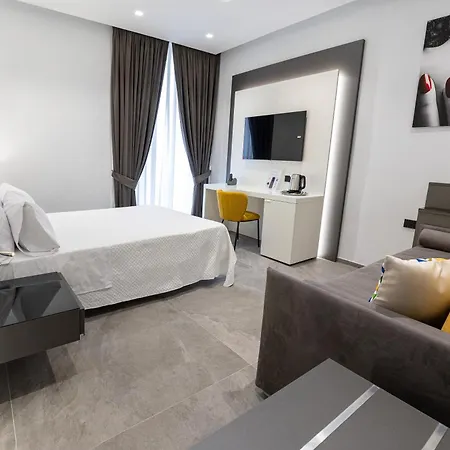 מלון Boutique House Palla & Partner's נאפולי