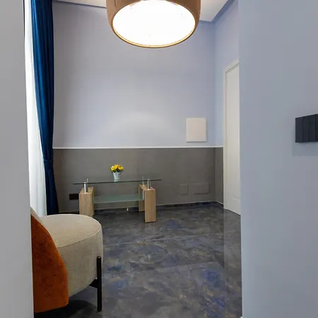 מלון Boutique House Palla & Partner's 4*